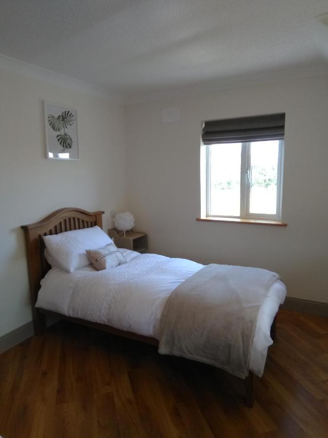 Burren Rock Farmhouse B&B Turlough  Exterior foto