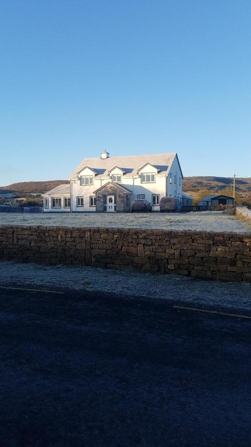 Burren Rock Farmhouse B&B Turlough  Exterior foto